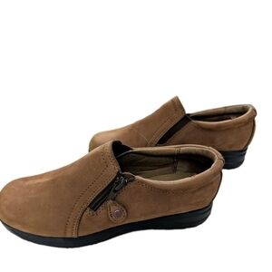 Naturalizer Brown Slip-On Flats